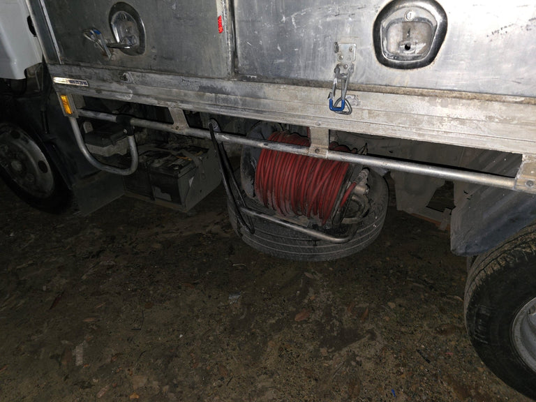 ISUZU NLR 200 2012 Jetter Truck