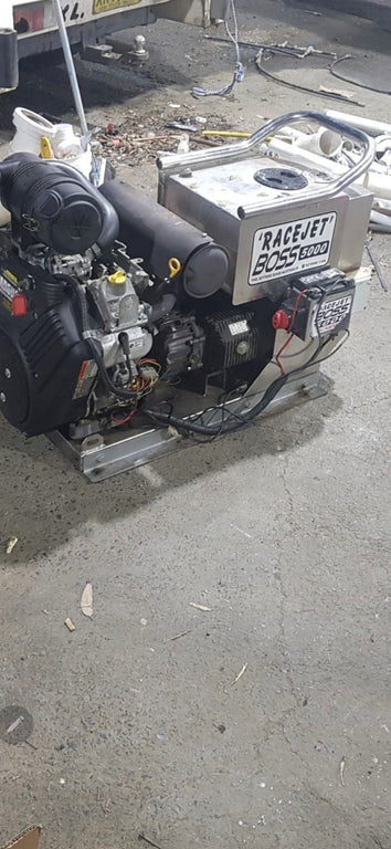 ISUZU NLR 200 2012 Jetter Truck