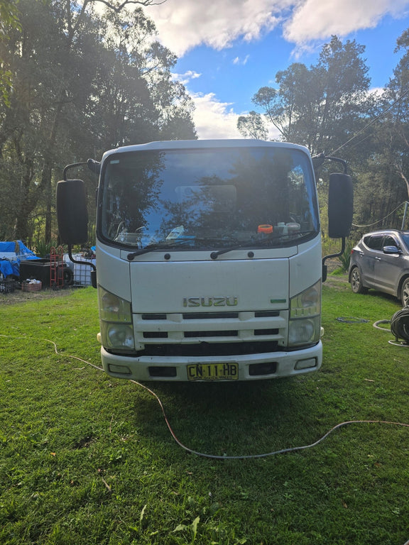 ISUZU NLR 200 2012 Jetter Truck