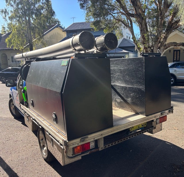 Mazda Trade Ute + Kegjet