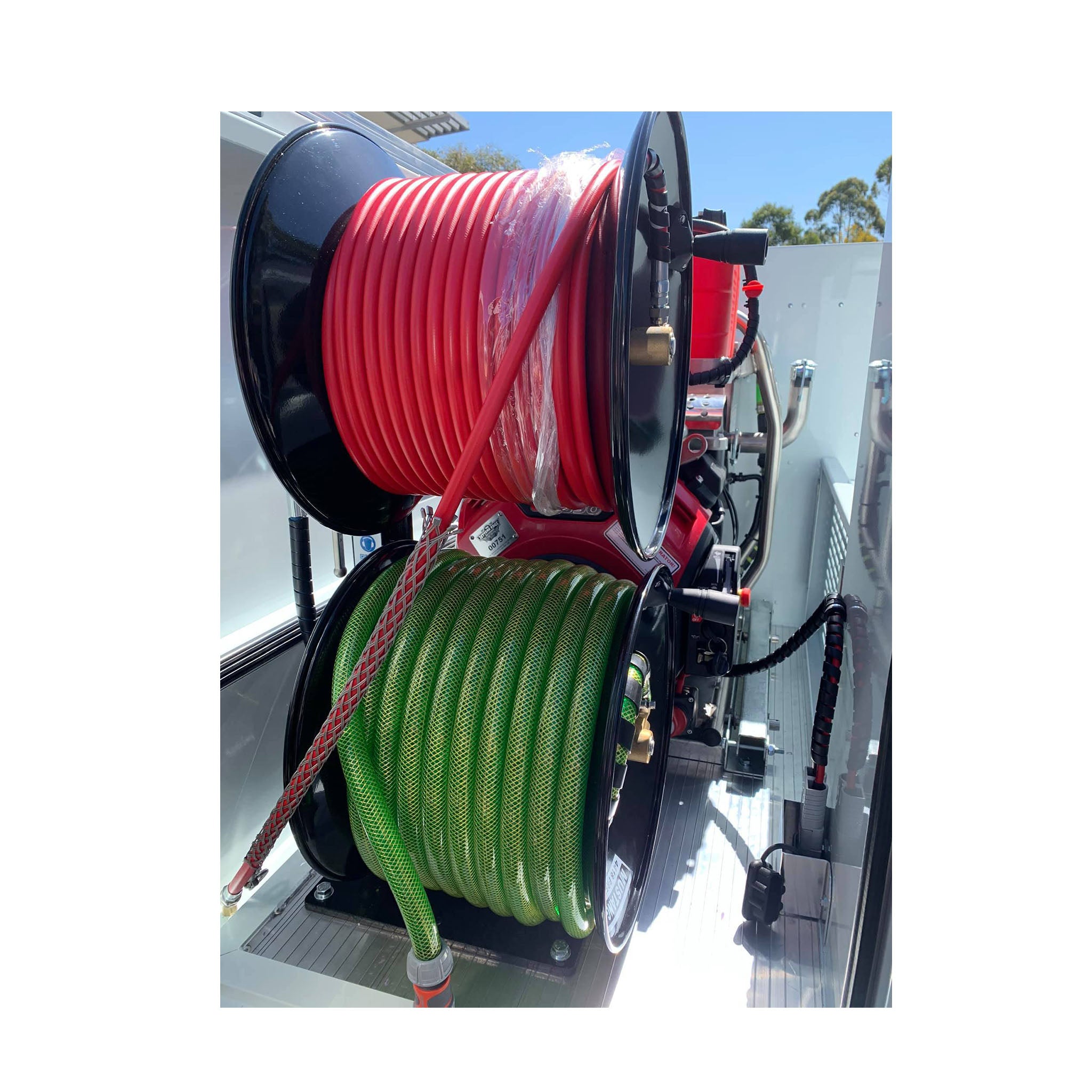 Double Stacked Hose Reel with Hoses 3/8