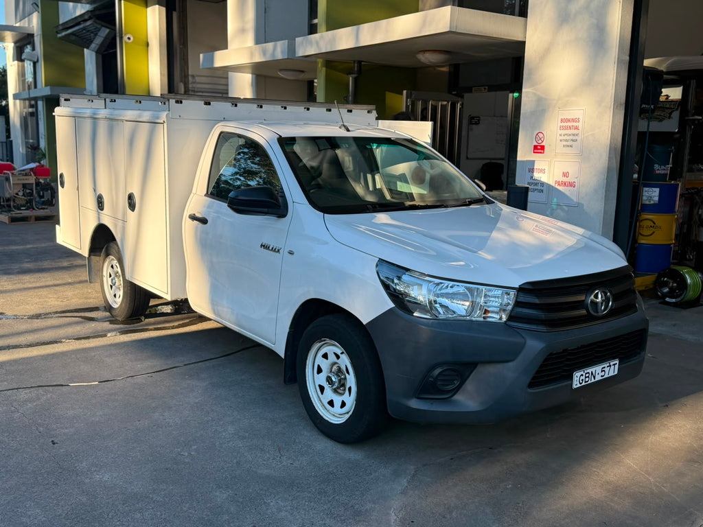 2019 Toyota Hilux + High Pressure Water Jetter