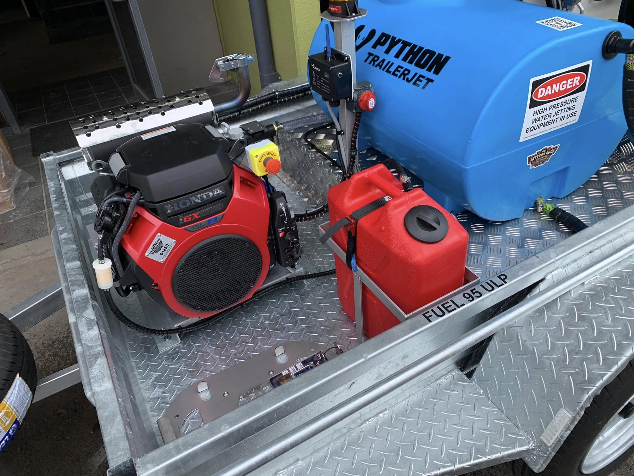 Python TrailerJet
